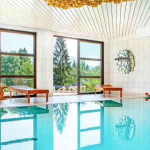 Rakouské Alpy: snídaně, wellness, karta výhod i lyžování