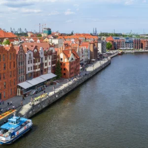 Moderní hotel v centru Gdaňsku se snídaní a saunou