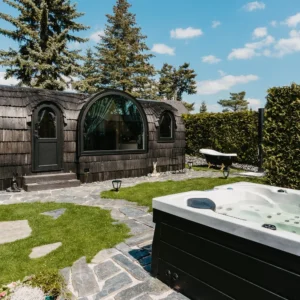 Designové iglú u Plumlovské přehrady s privátním wellness