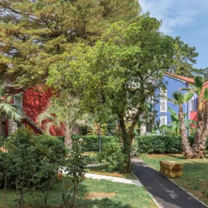 Strunjan: pobyt s polopenzí a wellness, 300 m od pláže