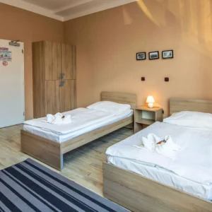 Hostel v pražských Holešovicích, vč. snídaně a wellness