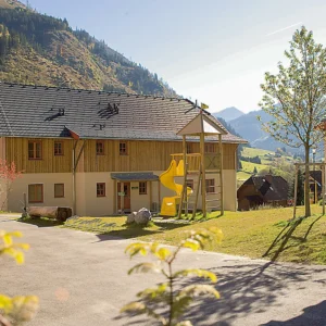 Alpy: 3* hotel s polopenzí a lesní saunou