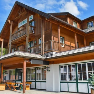 Alpské apartmány u jezera i sjezdovky vč. karty výhod