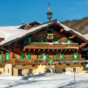 Zima v rakouských Alpách: polopenze a wellness