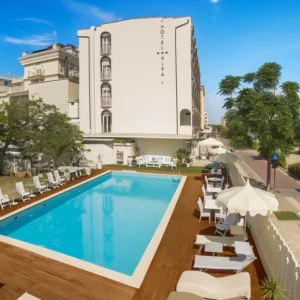 Misano Adriatico: 3* hotel nedaleko pláže, strava, zábava