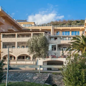 Apartmány u moře v Černé Hoře: Sveti Stefan