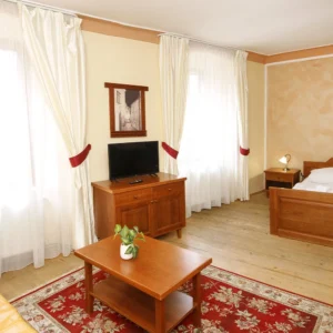 Pobyt v srdci Českého Krumlova se snídaní a vínem