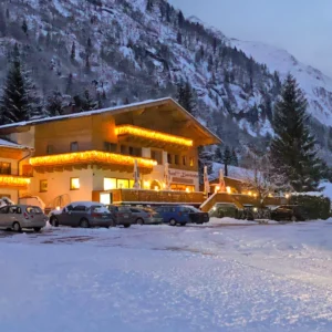 Kaprun a Kitzsteinhorn: wellness, jídlo i lyžování