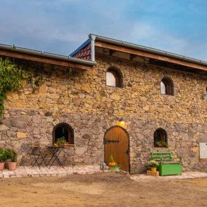 Slovenské Toskánsko v domečku uprostřed vinic