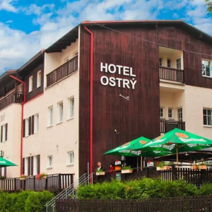 Nově zrekonstruovaný hotel na hranici NP Šumava