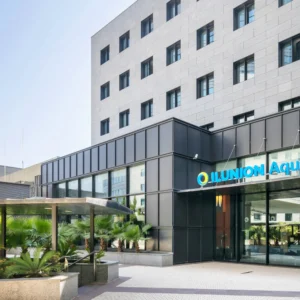 Valencie: 3* hotel se snídaní, pláž, akvárium