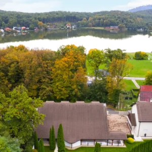 Pobyt v mezonetovém apartmánu u Vinianského jezera