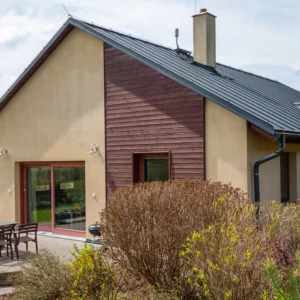 Tiské stěny: moderní prázdninový domek až pro 7 osob