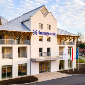 Wellness pobyt v Egeru: polopenze, masáž a lázně