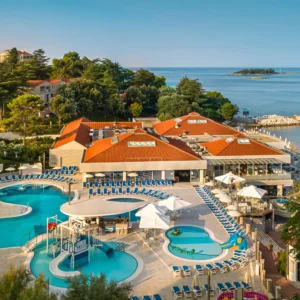 Istrie: 4* resort se stravou, bazénem a saunou
