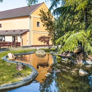 Pobyt na farmě kousek od Mosteckého jezera i vč. snídaní