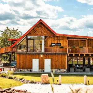 Stodola v Jizerkách: pokoje a apartmány s možností snídaně