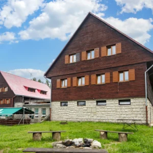 V páru i s rodinou do Jizerek s polopenzí a saunou