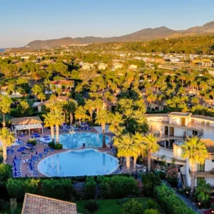 Sicílie: apartmán či pokoj ve 4* hotelu se stravou