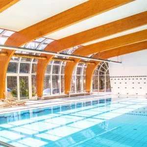 4* wellness pobyt ve Varech: strava i procedury