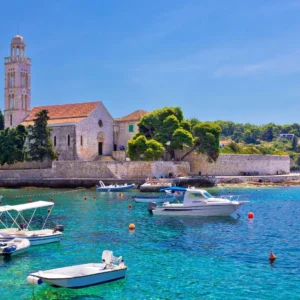 Týden v Chorvatsku v moderních studiích kousek od pláže